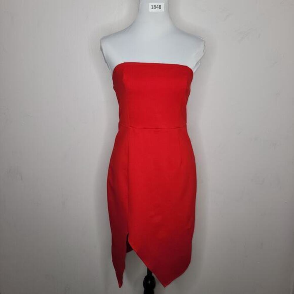 Lulus Women Dress Size Medium Red Sleeveless Bandeau  Asymmetrical‎ Hem Clubwear